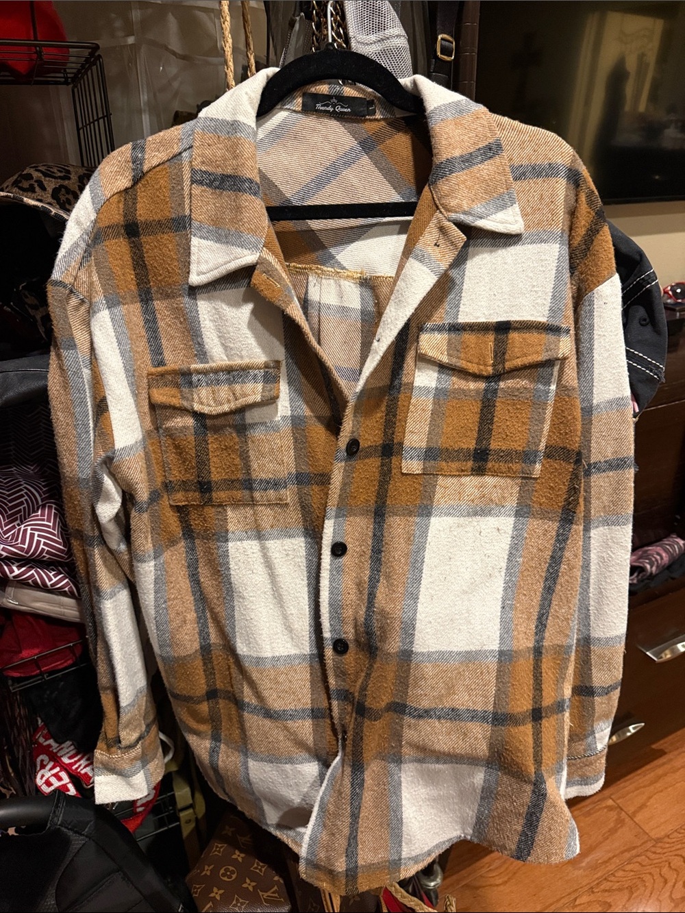 Cozy Plaid Button-Down Shirt Jacket - Camel & Cream